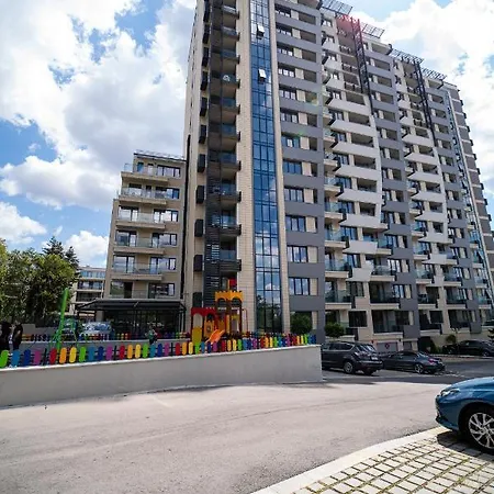 Sky Symphony Appartement *