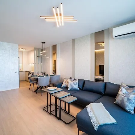 Sky Symphony Apartament Warna
