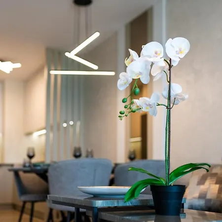 Sky Symphony Apartamento *